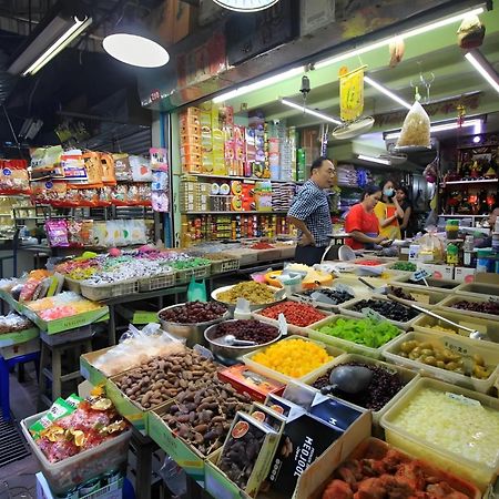 Апартаменты Hidden Dragon X Yaowarat Road Бангкок Экстерьер фото